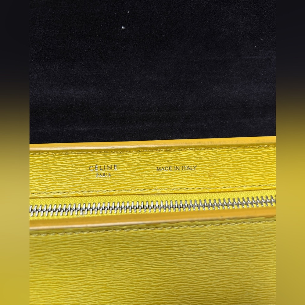 Celine Trapeze Calfskin Leather Bag - Picture 4 of 13